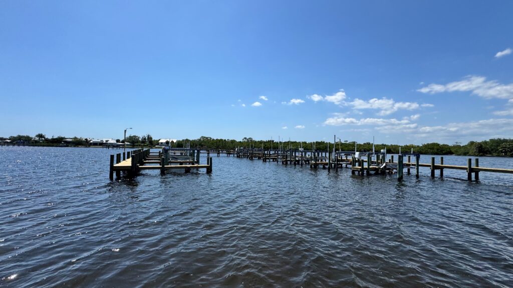 Rolls Landing Condominiums community marina replacement by Submerged Consultants