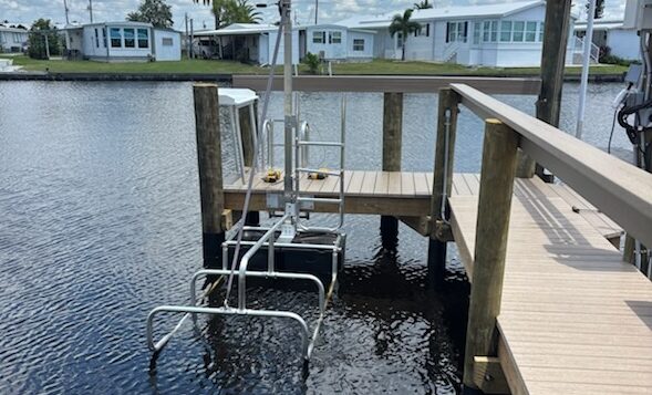 Double Kayak lift in North Port FL built by Submerged Consultants