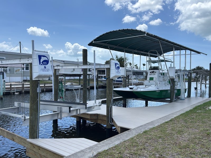2 dolphin boat lifts in Saint James City installed by submerged consultants